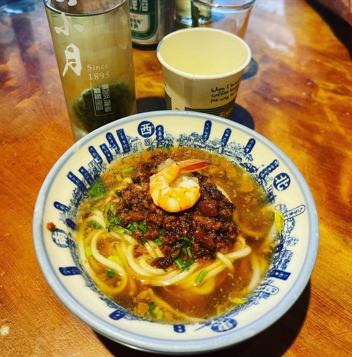 Mì trộn Dan Zai đồ ăn Đài Loan với hương vị hấp dẫn. Nguồn: kimeatsfoodtoo