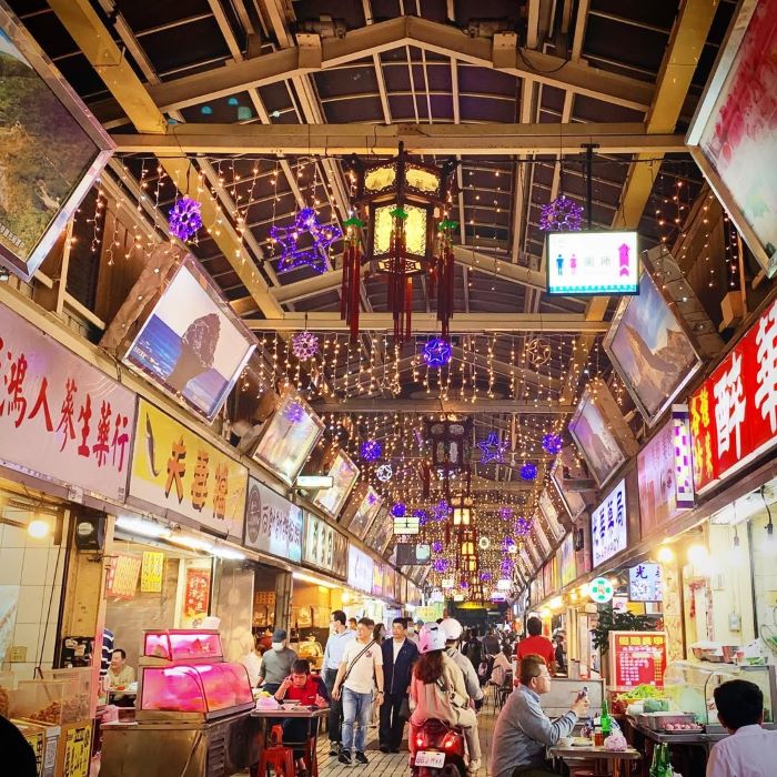 Mua sắm, ăn uống tại chợ đêm Đài Bắc Huaxi