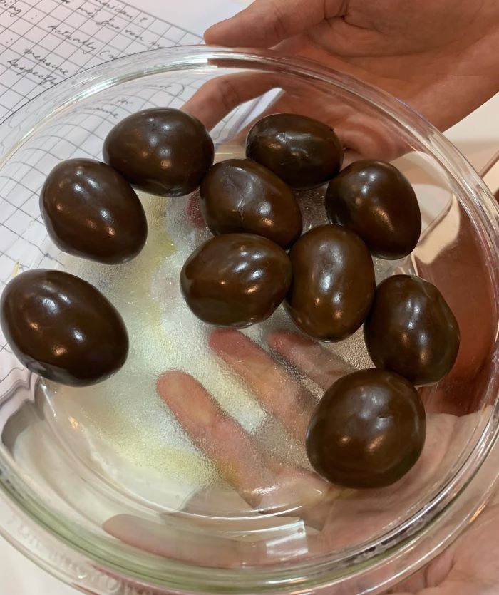 Trứng sắt là món ăn độc đáo thưởng thức khi du lịch Đài Bắc