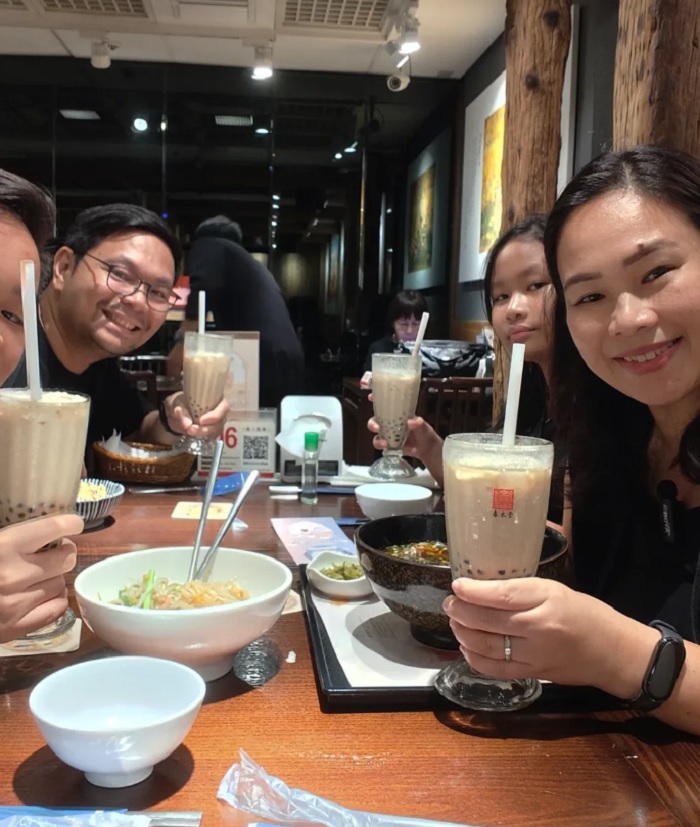 Thưởng thức trà sữa thơm ngon ở Đài Trung