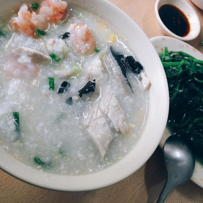 Món cháo sữa nóng hổi, khá nổi tiếng ở Cao Hùng