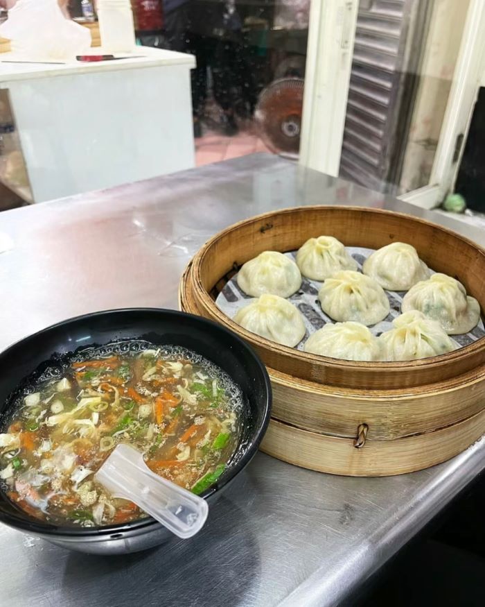 Tô mì bò thưởng thức khi ẩm thực Miêu Lật hấp dẫn