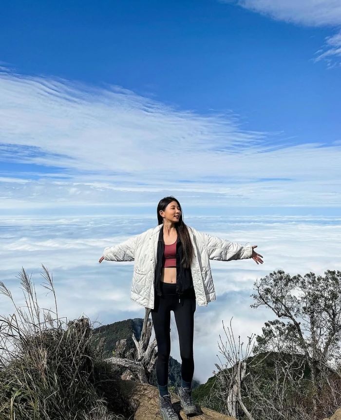 Hòa mình vào không khí trong lành khi đi trekking